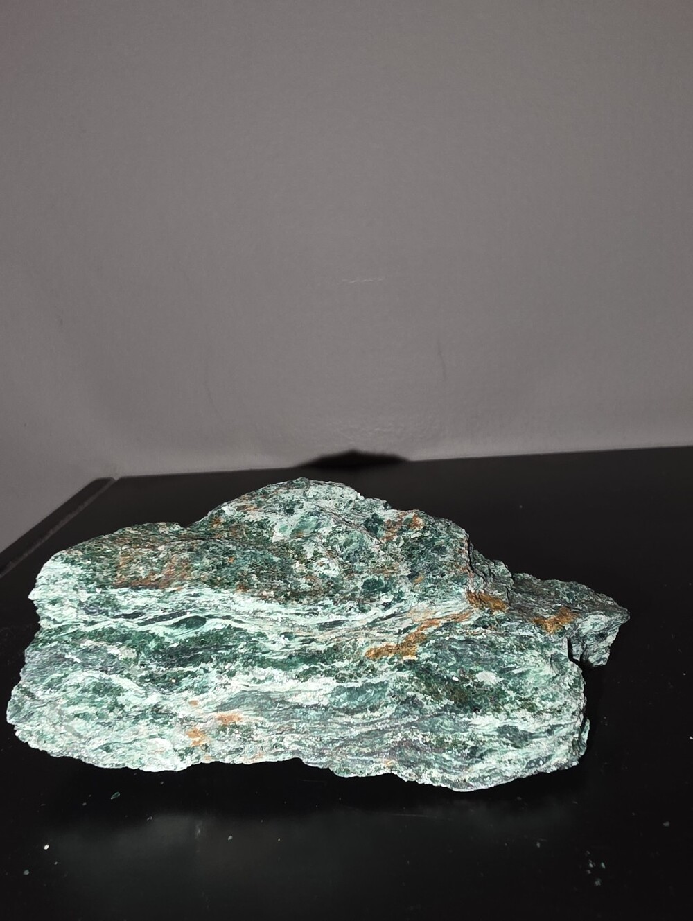 Fuchsite Stone 90g "Healer Stone"